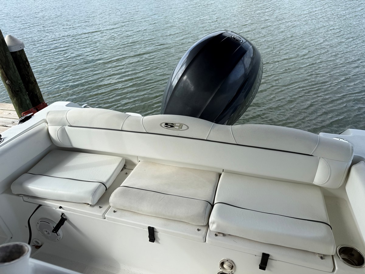 2013 Sea Hunt ULTRA 211 26
