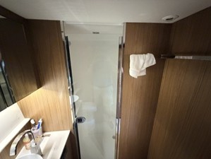 Cruisers Yachts 46 CANTIUS 24 2025 Cruisers Yachts 46 CANTIUS 25