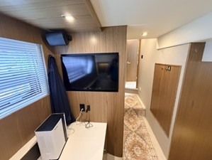 Cruisers Yachts 46 CANTIUS 35 2025 Cruisers Yachts 46 CANTIUS 36