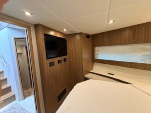 Cruisers Yachts 46 CANTIUS 37 2025 Cruisers Yachts 46 CANTIUS 38
