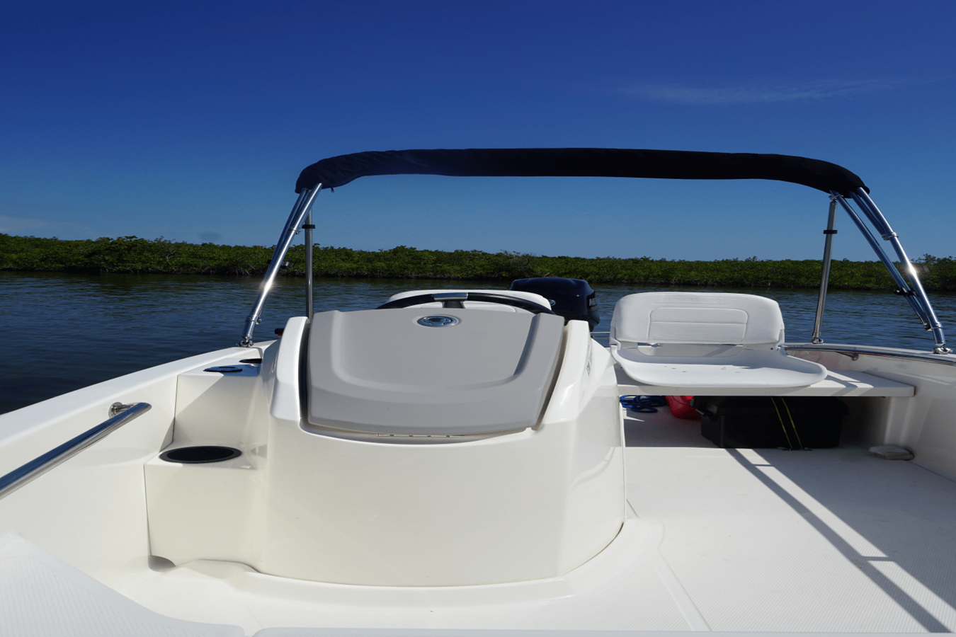 2027 Boston Whaler 130 Super Sport 35
