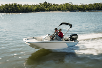 Boston Whaler 130 Super Sport 0 2027 Boston Whaler 130 Super Sport 1