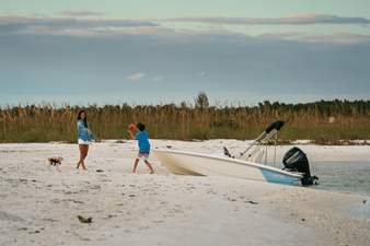 2027 Boston Whaler 130 Super Sport 13