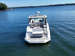 Sea Ray Sundancer 320 6 2026 Sea Ray Sundancer 320 7