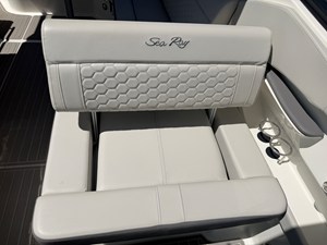 Sea Ray Sundancer 320 17 2026 Sea Ray Sundancer 320 18