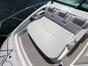 Sea Ray Sundancer 320 28 2026 Sea Ray Sundancer 320 29