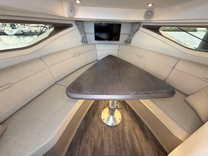 Sea Ray Sundancer 320 38 2026 Sea Ray Sundancer 320 39