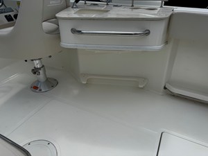 2017 Boston Whaler 230 VANTAGE 10