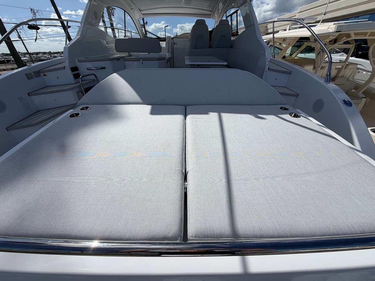 2027 Azimut A45 18