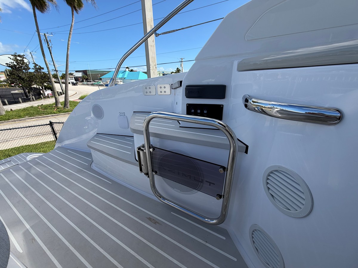 2027 Azimut A45 28
