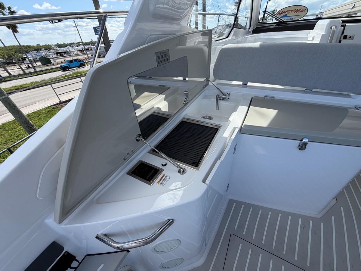 2027 Azimut A45 29
