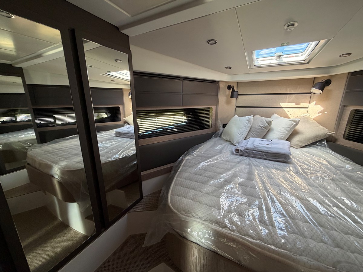 2027 Azimut A45 67