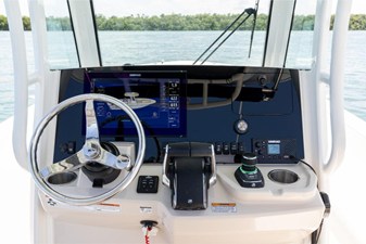 Boston Whaler 280 Dauntless 31 2024 Boston Whaler 280 Dauntless 32