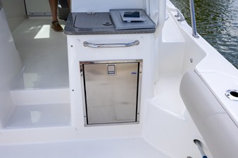 Boston Whaler 345 CONQUEST 13 2017 Boston Whaler 345 CONQUEST 14