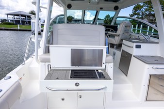 Boston Whaler 345 CONQUEST 19 2017 Boston Whaler 345 CONQUEST 20
