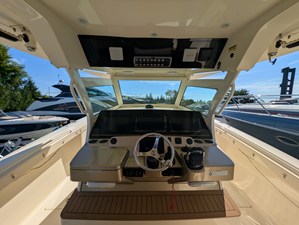 Scout 380 LXF 8 2018 Scout 380 LXF 9