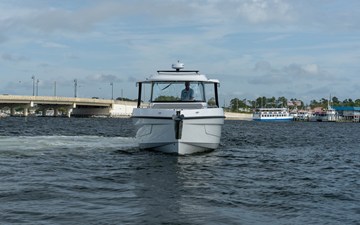 Cruisers Yachts 38 VTR 3 2026 Cruisers Yachts 38 VTR 4