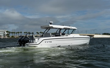 Cruisers Yachts 38 VTR 6 2026 Cruisers Yachts 38 VTR 7