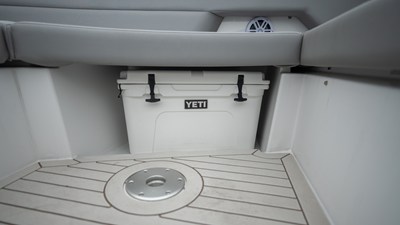 Cruisers Yachts 38 VTR 15 2026 Cruisers Yachts 38 VTR 16