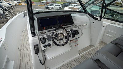 Cruisers Yachts 38 VTR 20 2026 Cruisers Yachts 38 VTR 21