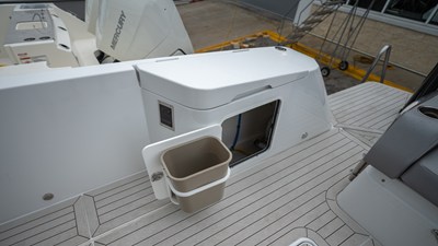 Cruisers Yachts 38 VTR 41 2026 Cruisers Yachts 38 VTR 42