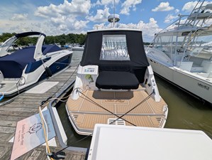 Sea Ray 320 SUNDANCER 6 2019 Sea Ray 320 SUNDANCER 7