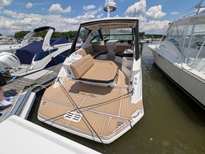 Sea Ray 320 SUNDANCER 13 2019 Sea Ray 320 SUNDANCER 14