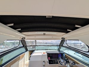 Sea Ray 320 SUNDANCER 22 2019 Sea Ray 320 SUNDANCER 23