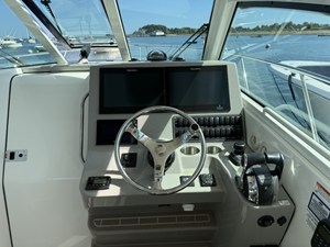 Boston Whaler 345 CONQUEST 9 2017 Boston Whaler 345 CONQUEST 10