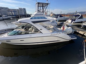 Sea Ray 310 SLX OB 1 2020 Sea Ray 310 SLX OB 2