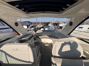 Sea Ray 310 SLX OB 21 2020 Sea Ray 310 SLX OB 22