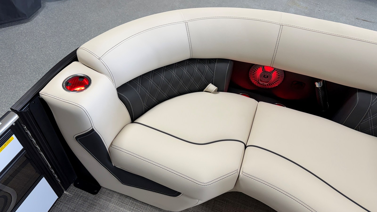 2027 Barletta LUSSO23QCSS 16