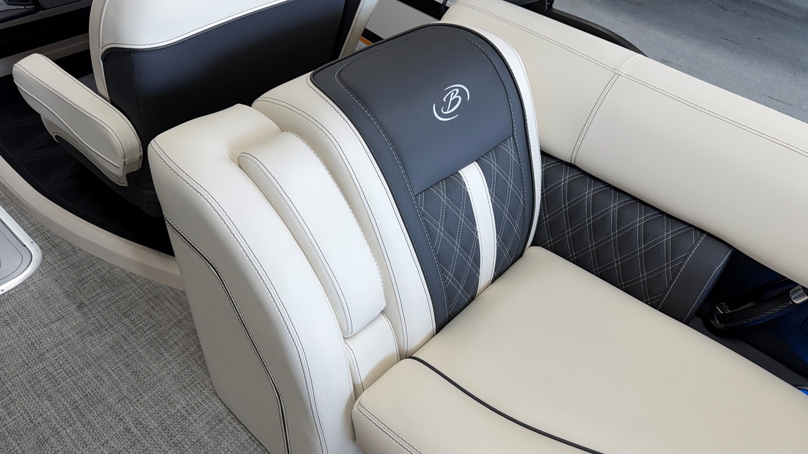 2027 Barletta LUSSO23QCSS 68