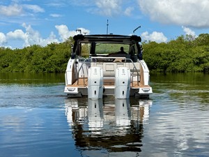 Cruisers Yachts 42 GLS OB 6 2024 Cruisers Yachts 42 GLS OB 7