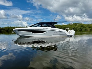 Cruisers Yachts 42 GLS OB 8 2024 Cruisers Yachts 42 GLS OB 9