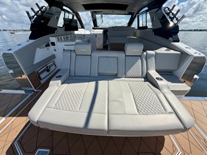 Cruisers Yachts 42 GLS OB 15 2024 Cruisers Yachts 42 GLS OB 16