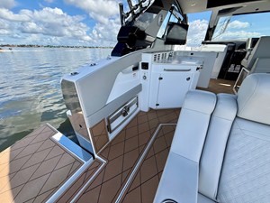 Cruisers Yachts 42 GLS OB 17 2024 Cruisers Yachts 42 GLS OB 18