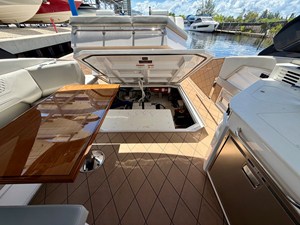 Cruisers Yachts 42 GLS OB 19 2024 Cruisers Yachts 42 GLS OB 20
