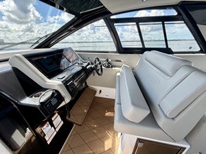 Cruisers Yachts 42 GLS OB 33 2024 Cruisers Yachts 42 GLS OB 34
