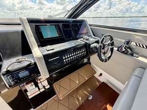 Cruisers Yachts 42 GLS OB 35 2024 Cruisers Yachts 42 GLS OB 36
