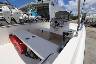 Boston Whaler 160 Super Sport 9 2027 Boston Whaler 160 Super Sport 10