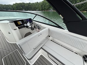 Sea Ray SDX 270 9 2026 Sea Ray SDX 270 10