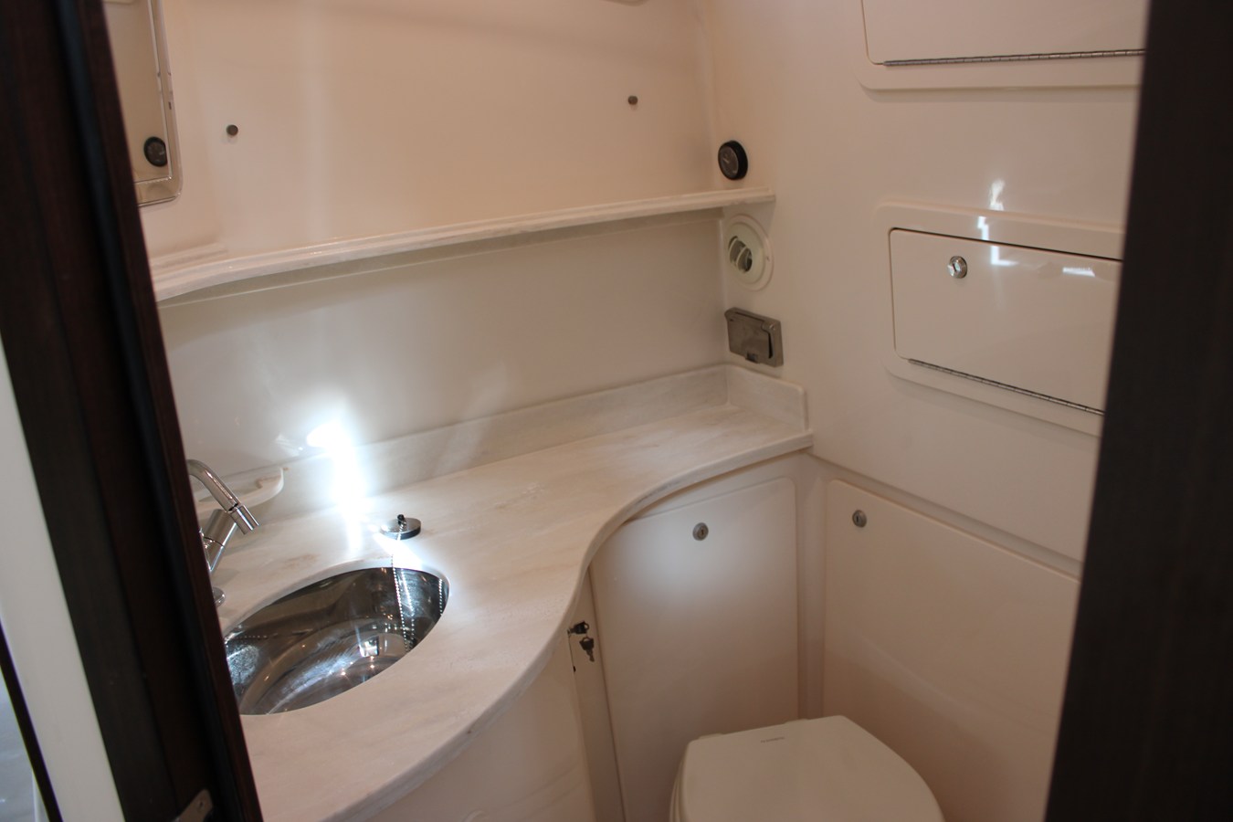 2027 Grady-White Canyon 386 36