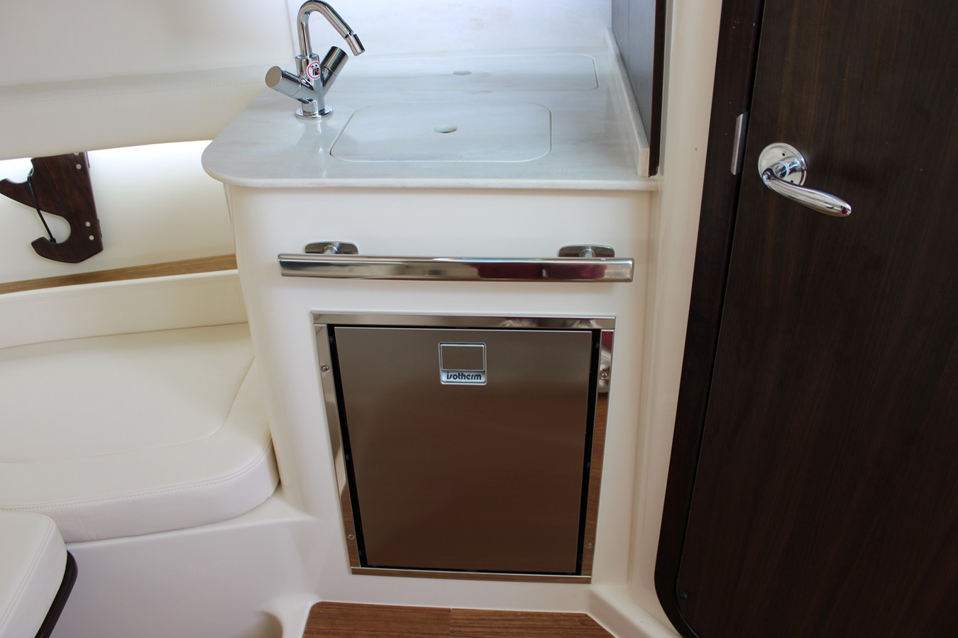 2027 Grady-White Canyon 386 38