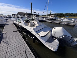Sea Ray SDX 270 OUTBOARD 3 2020 Sea Ray SDX 270 OUTBOARD 4