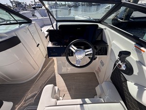 Sea Ray SDX 270 OUTBOARD 7 2020 Sea Ray SDX 270 OUTBOARD 8
