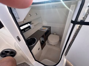 Sea Ray SDX 270 OUTBOARD 9 2020 Sea Ray SDX 270 OUTBOARD 10