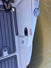 Sea Ray SDX 270 OUTBOARD 18 2020 Sea Ray SDX 270 OUTBOARD 19