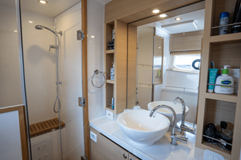 Aquila 44 Yacht 22 2024 Aquila 44 Yacht 23