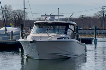 Boston Whaler 325 Conquest 4 2026 Boston Whaler 325 Conquest 5